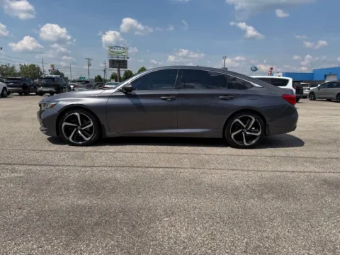 More photos of 2020 Honda Accord Sport at Pure Country Automotive, KY