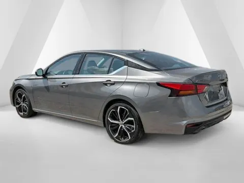 More photos of 2024 Nissan Altima 2.5 SR at Pure Country Automotive, KY
