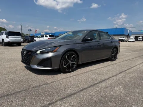 Another view of 2024 Nissan Altima 2.5 SR for sale in Grayson, KY at Pure Country Automotive