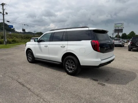 More photos of 2027 Ford Expedition Active at Pure Country Automotive, KY