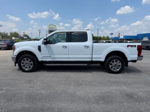 More photos of 2021 Ford F-250SD Lariat at Pure Country Automotive, KY