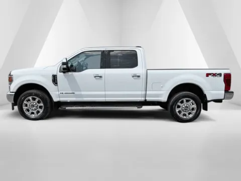 More photos of 2021 Ford F-250SD Lariat at Pure Country Automotive, KY