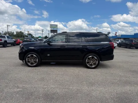 More photos of 2027 Ford Expedition King Ranch at Pure Country Automotive, KY