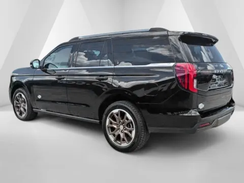 More photos of 2027 Ford Expedition King Ranch at Pure Country Automotive, KY