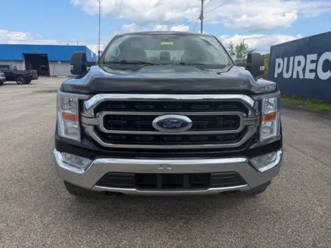Photos of 2022 Ford F-150 XLT for sale in Grayson, KY at Pure Country Automotive