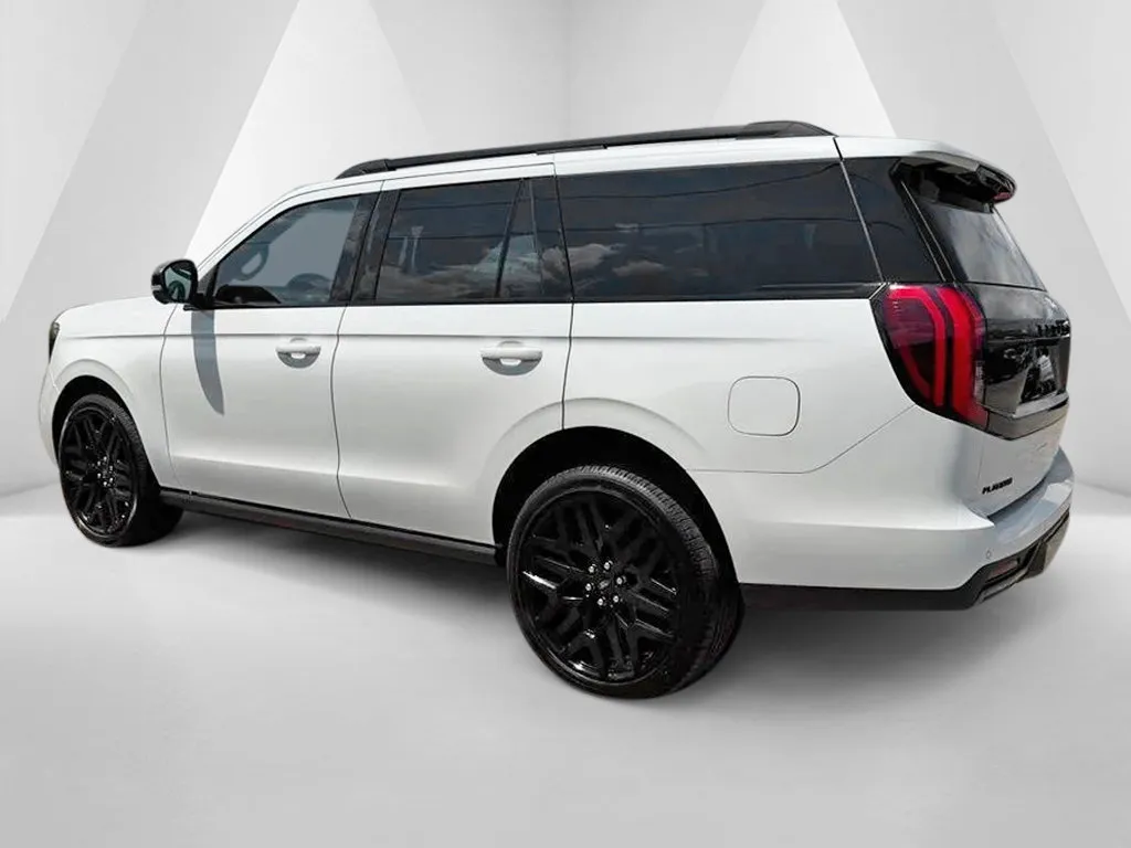 2027 Ford Expedition Platinum - Photo 6