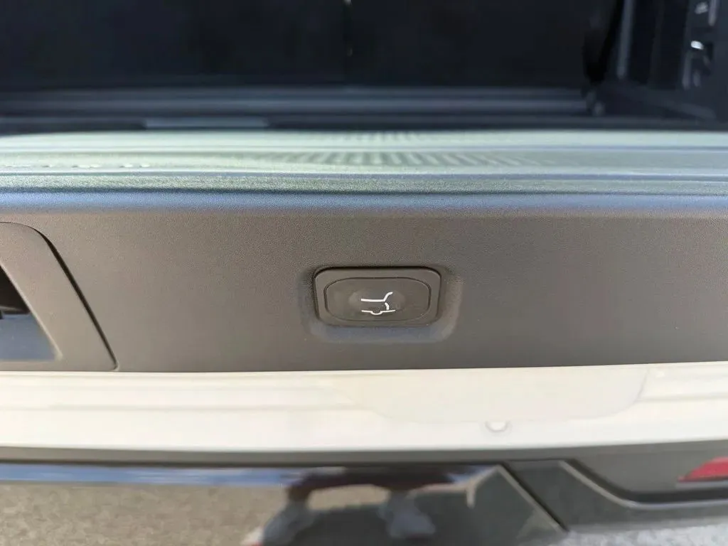 2027 Ford Expedition Platinum - Photo 38