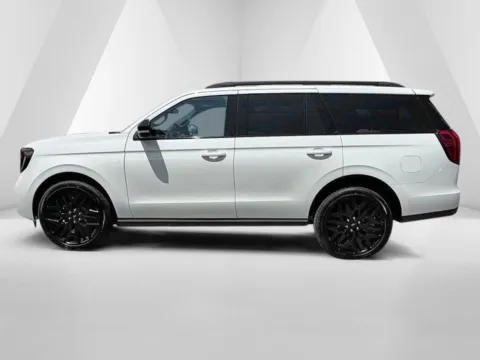 More photos of 2027 Ford Expedition Platinum at Pure Country Automotive, KY