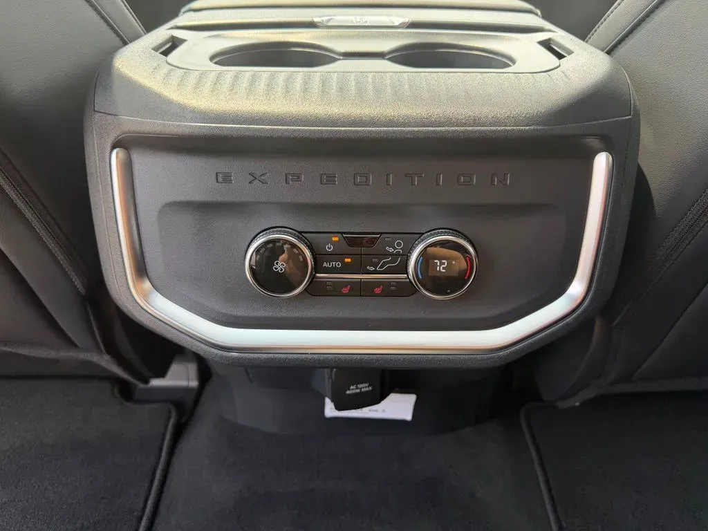 2027 Ford Expedition Platinum - Photo 31
