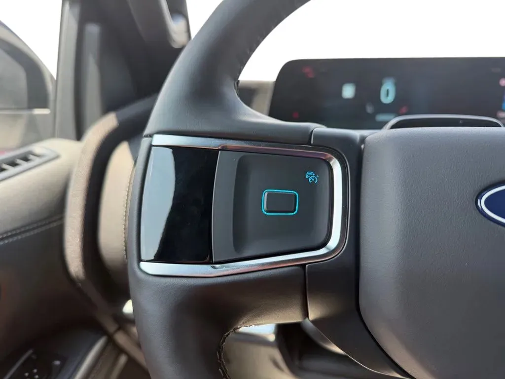 2027 Ford Expedition Platinum - Photo 17