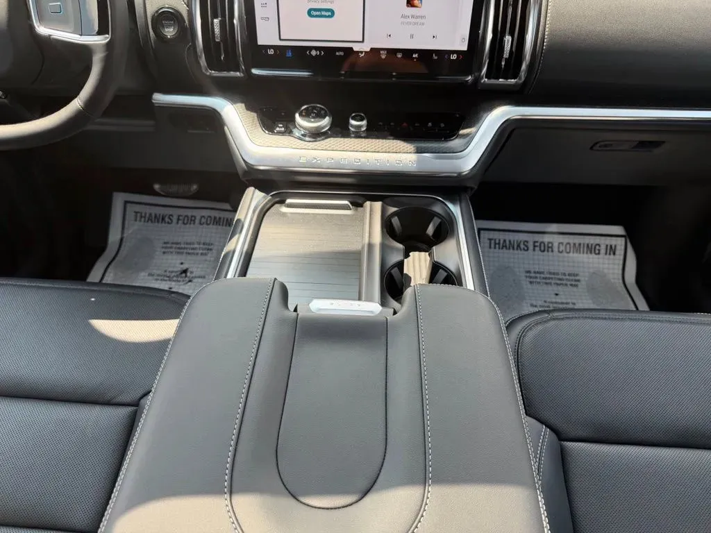 2027 Ford Expedition Platinum - Photo 25