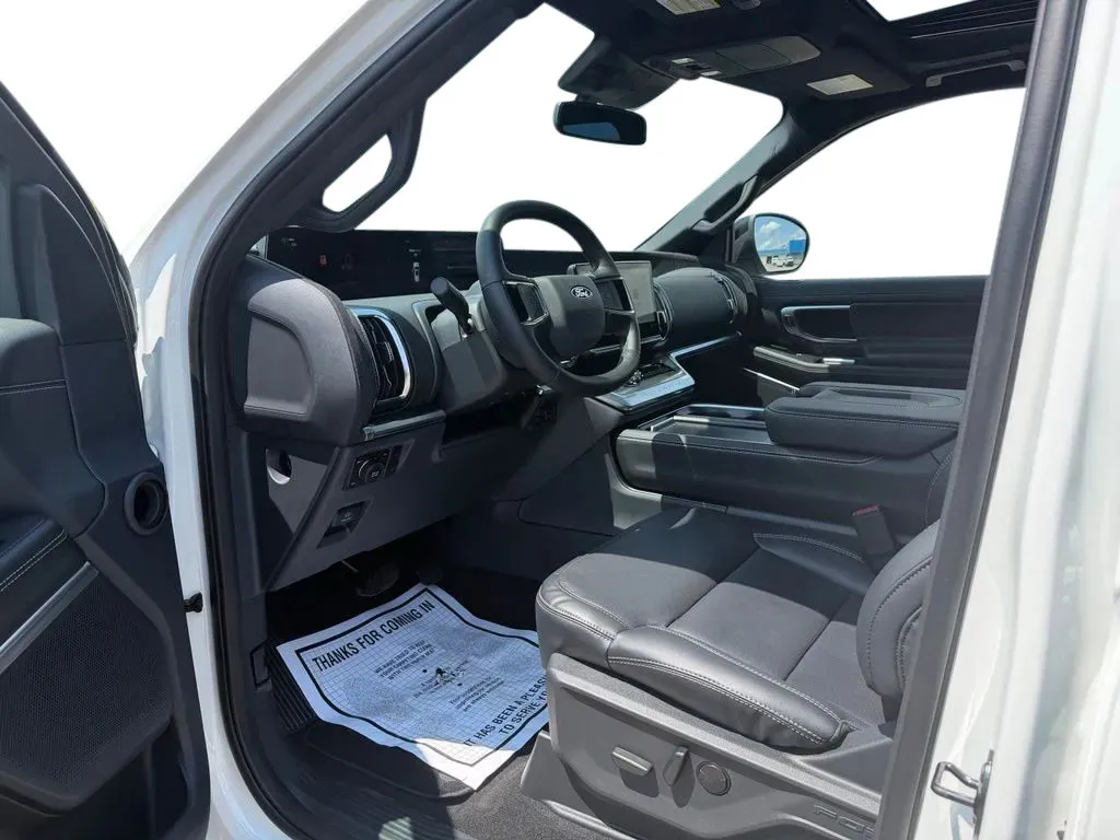 2027 Ford Expedition Platinum - Photo 12