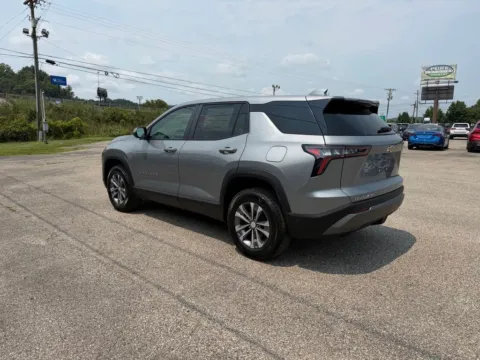 More photos of 2027 Chevrolet Equinox LT at Pure Country Automotive, KY