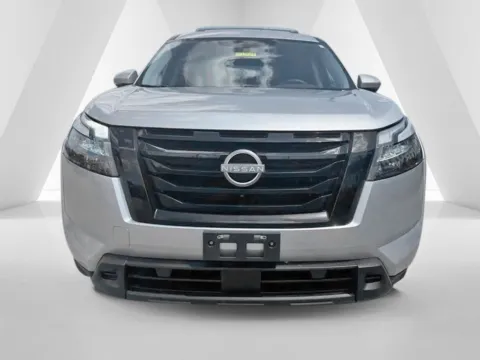 Photos of 2025 Nissan Pathfinder SL for sale in Grayson, KY at Pure Country Automotive