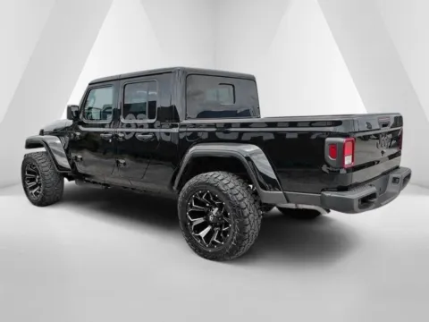 More photos of 2026 Jeep Gladiator Sport S at Pure Country Automotive, KY