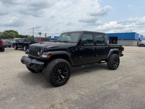 Another view of 2026 Jeep Gladiator Sport S for sale in Grayson, KY at Pure Country Automotive