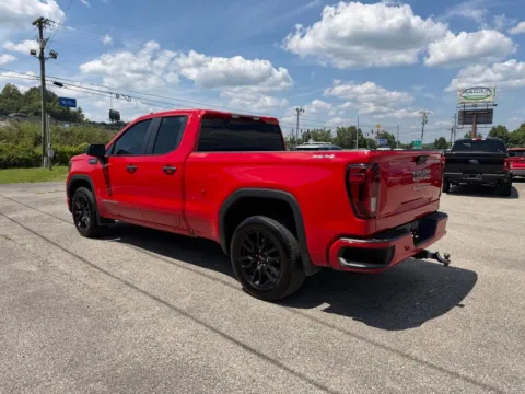 More photos of 2023 GMC Sierra 1500 Pro at Pure Country Automotive, KY