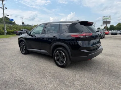 More photos of 2024 Nissan Rogue SV at Pure Country Automotive, KY