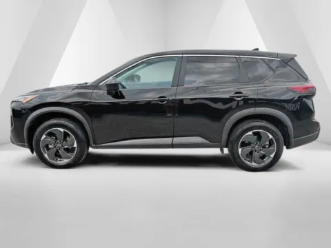 More photos of 2024 Nissan Rogue SV at Pure Country Automotive, KY