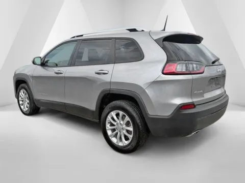 More photos of 2020 Jeep Cherokee Latitude at Pure Country Automotive, KY