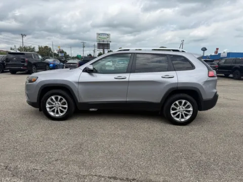 More photos of 2020 Jeep Cherokee Latitude at Pure Country Automotive, KY