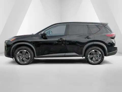 More photos of 2025 Nissan Rogue SV at Pure Country Automotive, KY