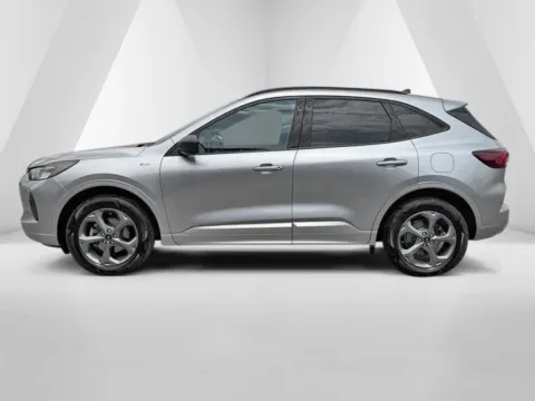 More photos of 2023 Ford Escape ST-Line at Pure Country Automotive, KY
