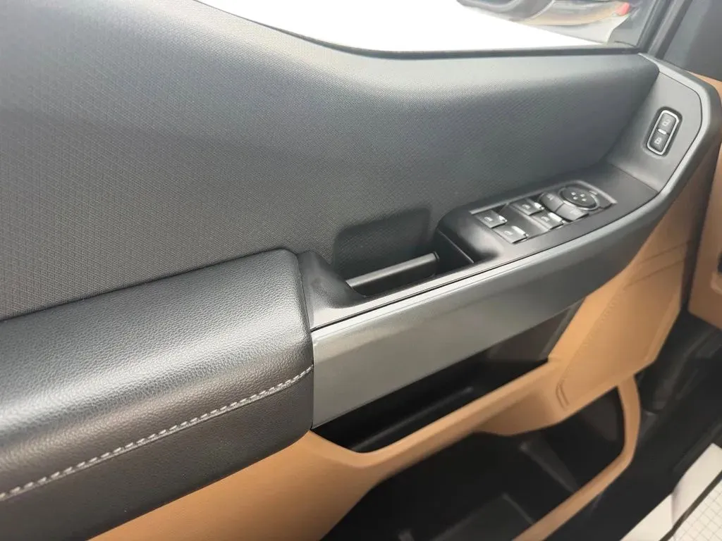 2022 Ford F-150 XLT - Photo 13