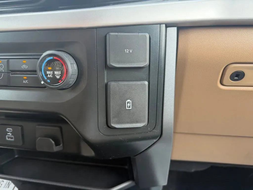 2022 Ford F-150 XLT - Photo 25