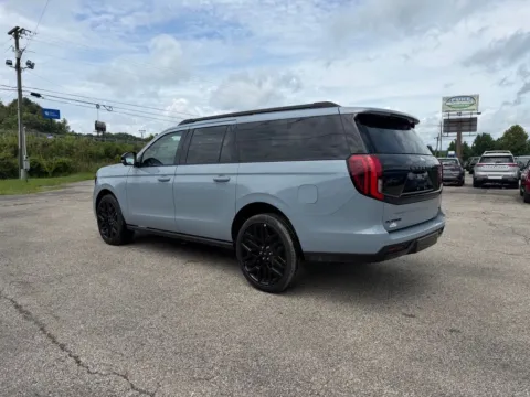 More photos of 2027 Ford Expedition Max Platinum at Pure Country Automotive, KY