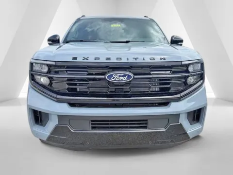 Another view of 2027 Ford Expedition Max Platinum for sale in Grayson, KY at Pure Country Automotive