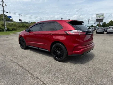 More photos of 2021 Ford Edge ST Line at Pure Country Automotive, KY