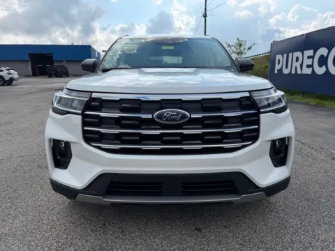 Photos of 2026 Ford Explorer Active for sale in Grayson, KY at Pure Country Automotive