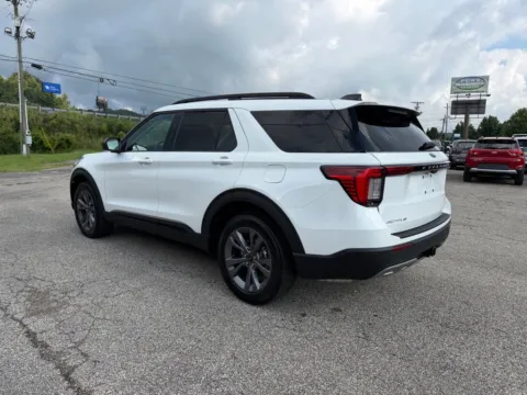 More photos of 2026 Ford Explorer Active at Pure Country Automotive, KY