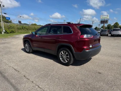 More photos of 2019 Jeep Cherokee Latitude Plus at Pure Country Automotive, KY