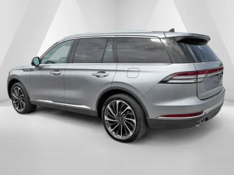 More photos of 2021 Lincoln Aviator Reserve at Pure Country Automotive, KY
