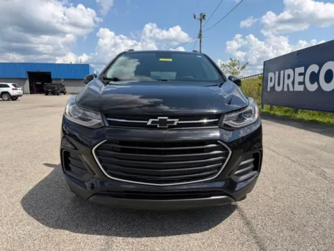Photos of 2022 Chevrolet Trax LT for sale in Grayson, KY at Pure Country Automotive