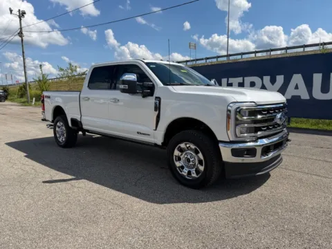 White 2026 Ford F-350SD Lariat for sale in Grayson, KY