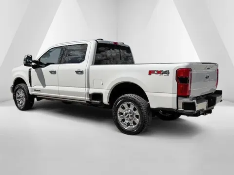 More photos of 2026 Ford F-350SD Lariat at Pure Country Automotive, KY