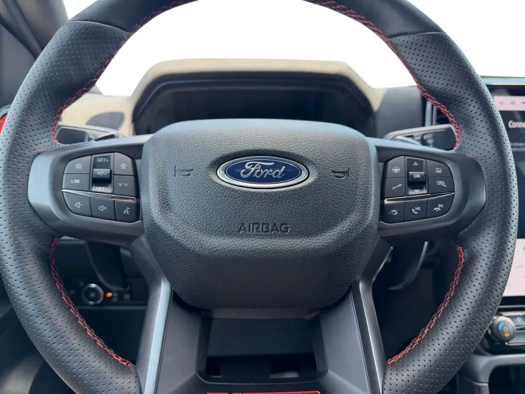 2026 Ford Ranger Raptor - Photo 15