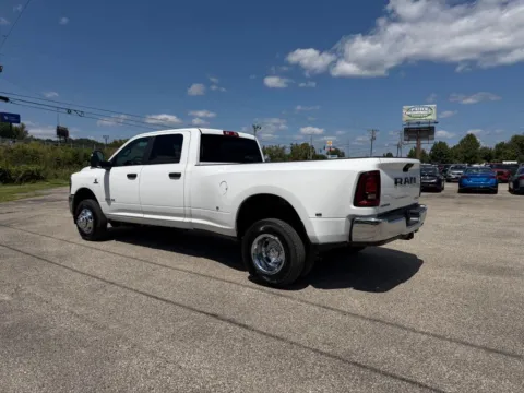 More photos of 2026 Ram 3500 Big Horn at Pure Country Automotive, KY