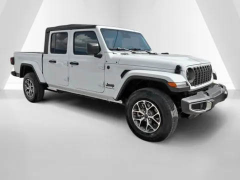 White 2026 Jeep Gladiator Sport S for sale in Grayson, KY
