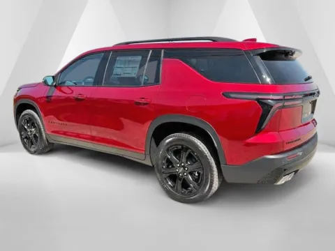 More photos of 2027 Chevrolet Traverse LT at Pure Country Automotive, KY