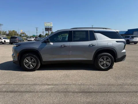 More photos of 2027 Chevrolet Traverse LT at Pure Country Automotive, KY