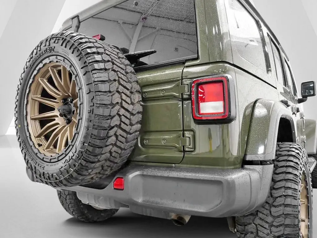 2022 Jeep Wrangler Unlimited Sahara - Photo 38