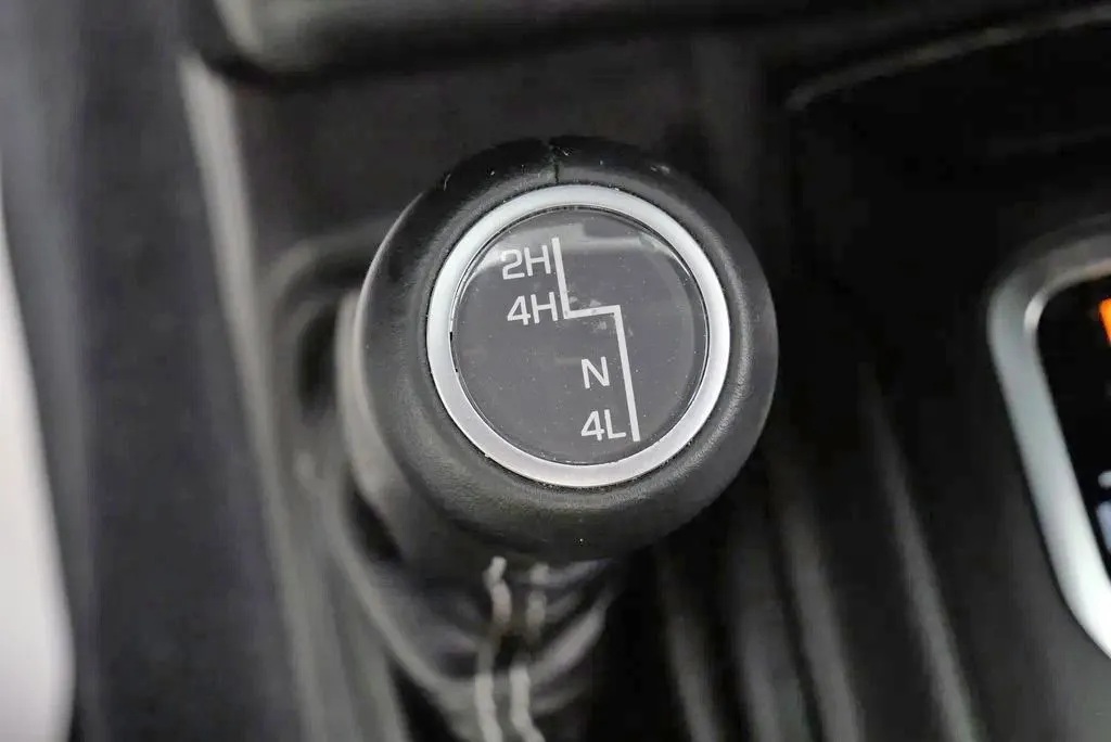 2022 Jeep Wrangler Unlimited Sahara - Photo 31