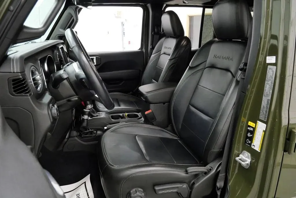 2022 Jeep Wrangler Unlimited Sahara - Photo 11