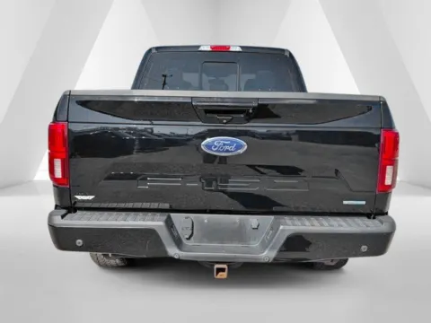 More photos of 2018 Ford F-150 Lariat at Pure Country Automotive, KY