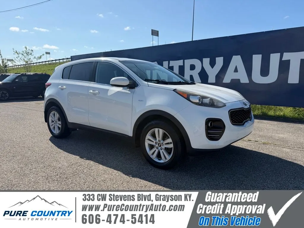 White 2018 Kia Sportage LX for sale in Grayson, KY