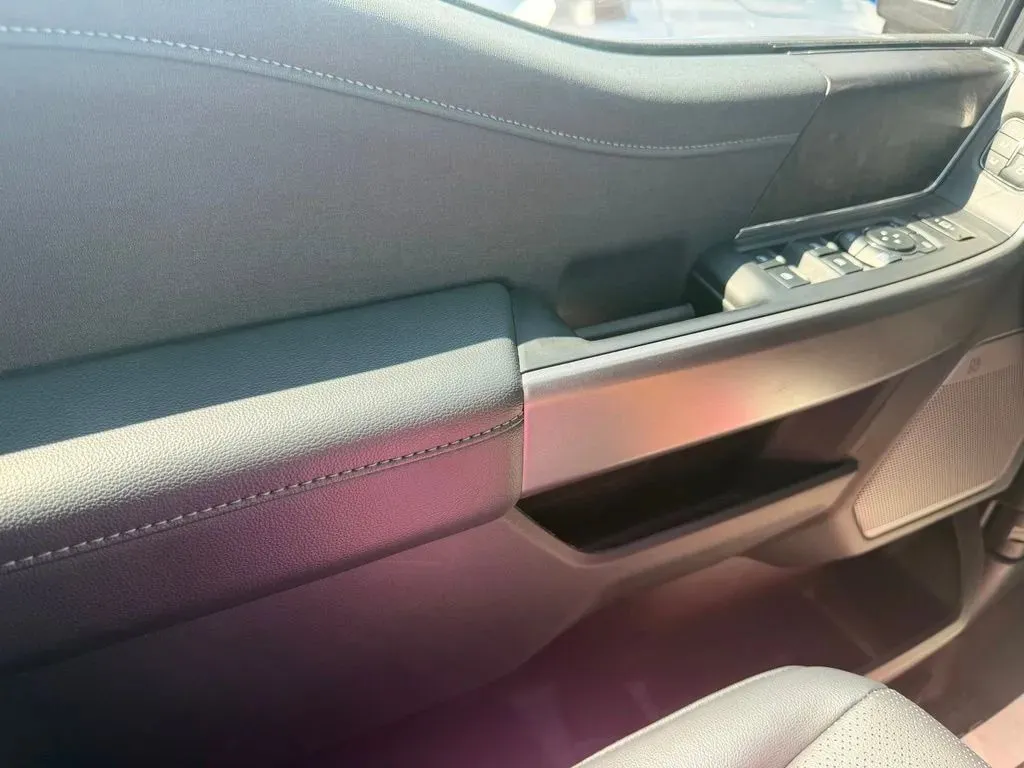 2027 Ford F-250 Super Duty Lariat - Photo 12